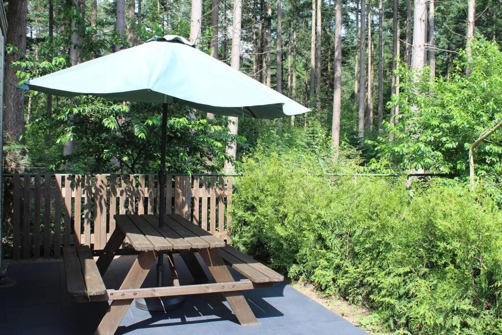 Op Boszicht Genieten Van De Rust & Natuur Putten Bagian luar foto